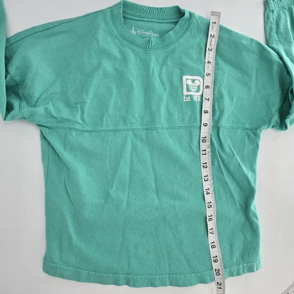 walt disney world disney parks green teal long sleeve kids  spirit jersey large